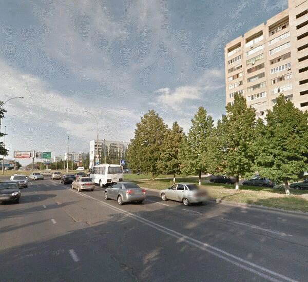 Банкомат Автовазбанка по адресу ул. Ворошилова, д. 49, магазин «Магнит-Ворошилова»